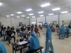 한국에서 귀국하는 시민 308 명 집중 격리 종료