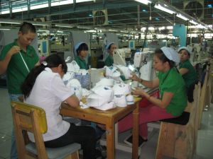 2009年第一季，进出口额达22.15亿美元