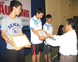 ２０１１年ビエンホア市バトミントン大会が終わった