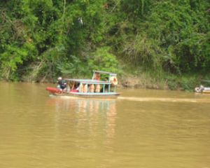 在4月30日“越南南方解放日”和“五一”国际劳动节之际：同奈省各地旅游景区游客微量增加