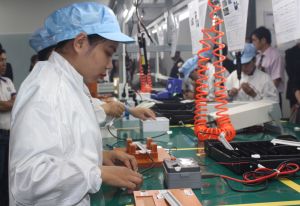 지원 산업은 산업 생산 가치의 20% 이상을 차지한다.
