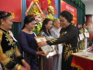 “慈善”的桃姐