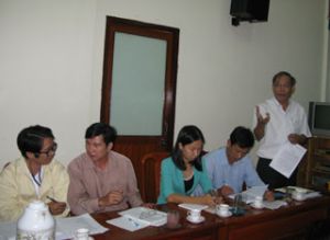 年初记者交班会