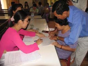 同奈省盲妇工作委会积极照顾妇女姐妹的生活