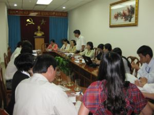 发展投资基金会：寻找适合条件的项目面临困难