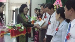 边和市：对5年竞赛运动的先进典范给予表彰