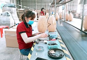 輸出の難関を取り除き