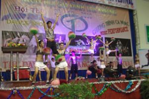 在企业中建立个和谐的劳动关系—降低劳动纠纷案件情况的一项措施