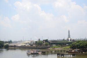 Bien Hoa 1 서비스 상업 도시 구역 총투자의 건설 데이터를 계산한다