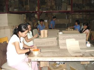 对我省内的近40家企业进行检查并给予劳动法律辅助