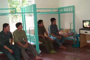 对决胜竞赛运动中的典范单位进行访问