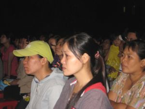 温暖远离家乡劳动者之心