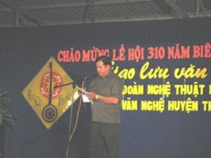 逐步提高基层文化体制