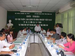 Press conference held to present “Vietnam Agricultural Exhibition-Fair 2009”