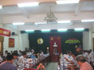 镇、坊、乡级基层工会活动与组织5年小结会议