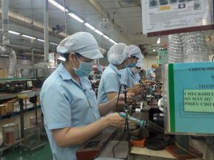 企業で調和のとれた関係を構築する