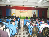 2008-2009学年同奈省学校团队干部培训班开学。