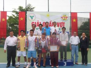 2009年边和市网球比赛结束