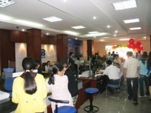 Accompanying with enterprises: not just a slogan