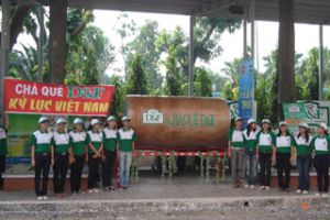 D&F Joins Meeting Program on Vietnam Eating and Drinking Record