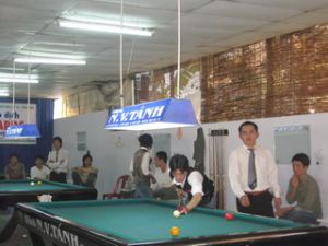 2009年边和台球比赛：胡俊杰和黎黄南运动员获得第一名