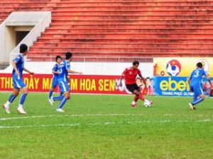 3月5日15点30分中，同奈- 芹苴寻找第二战胜。