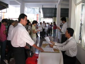 Eighty-one Enterprises Violate Regulations in Labor Code