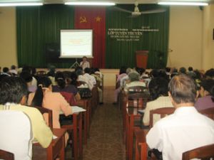 Two Hundred of Red Cross Staffs in Bien Hoa City Attend Training Course on Humanitarian Blood Donation