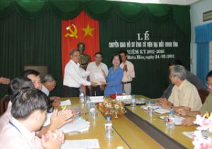 ２０１１－２０１６任期省人民议会代表的选举有136人参选