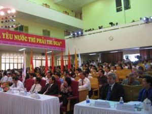 授予36份党和国家高贵奖章和称号