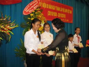 越南妇女联协会成立80周年纪念日