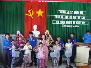 2010年夏天志愿青年活动总结会议