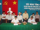 Department of Resources – Environment jointly signed the program of environmental protection