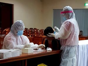 省全体で960人以上のSARS-CoV-2感染者を記録