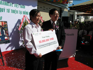 Manulife Vietnam Launches a Charity Walk