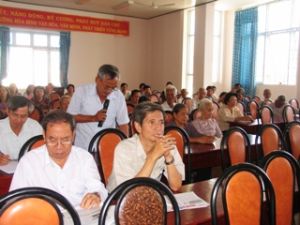 National Assembly delegation of the province had 196 meetings with voters from 2007 to 2011 (the 12th term)