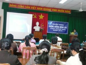 省妇联举行肺结核病防治媒体沟通会议