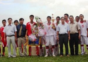 Whether or not U17 Dong Nai protects its championship