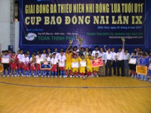 第九次同奈报杯-儿童少年比赛：春禄获得冠军。