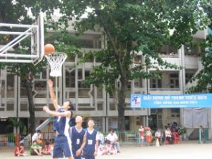 17支队参加2011年同奈省青少年篮球比赛。