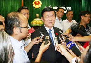 第十三届国会第一次会议：张金创同志获选为国家主席