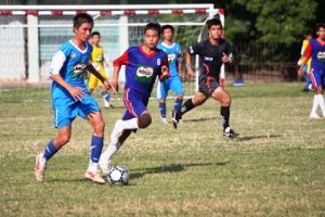 Final round of the national primary and secondary school pupils’ Football Prudence Tournament – Milo Cup 2009: Dong Nai Secondary School got first three points