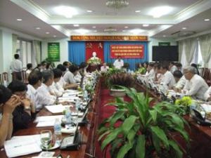 越南祖国阵线中央委员会主席对同奈省进行工作访问