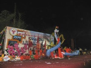 13 teams took part in the Kylin-Lion-Dragon Competition of the 6th Sports Games 2010