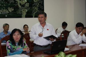 同奈省人民代表大会第8届第4次会议：解决困难之献计