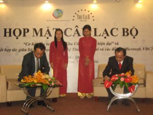 DAS (Direct Assessment Services, United Kingdom) awarded Dong Nai Department of Science and Technology (DOST) the first certificate of the information security management system