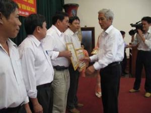 Summation conference for assessing the quality of grassroots Party units and Party members in 2008