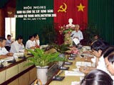 Improving the activity quality of Party organizations and unions in private enterprises and foreign-invested companies.