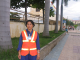 On Vietnamese Families’ Day: talk about a mother brought up her children by working as a rubbish-collecting worker.