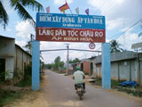 Provincial People’s Committee issues Decision on separating, merging, establishing hamlets in Xuan Loc and Long Thanh district.
